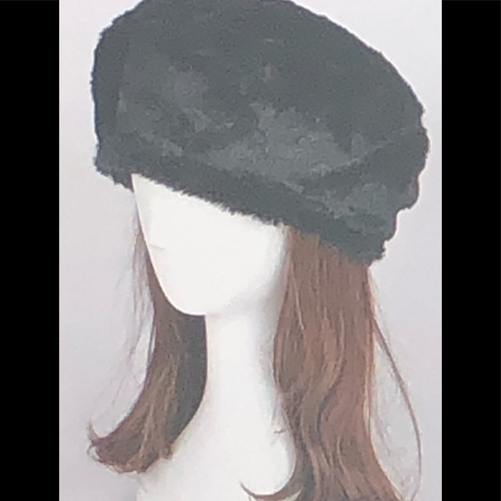 👚 Fashion faux fur Beanie